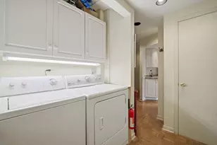 904 Glendale Rd, Glenview, IL 60025 - Photo 12