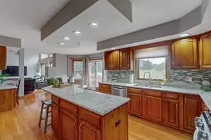 2361 Legacy Dr, Aurora, IL 60502 - Photo 10