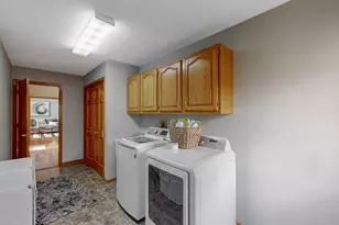 2361 Legacy Dr, Aurora, IL 60502 - Photo 12