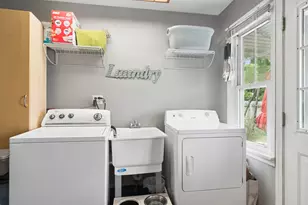 1166 Webster Ln, Des Plaines, IL 60016 - Photo 14
