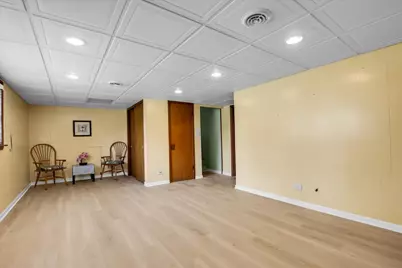 7924 74th Place, Bridgeview, IL 60455 - Photo 12