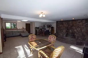8408 Lakeside Dr, Downers Grove, IL 60516 - Photo 24