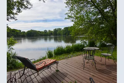 8408 Lakeside Drive, Downers Grove, IL 60516 - Photo 10