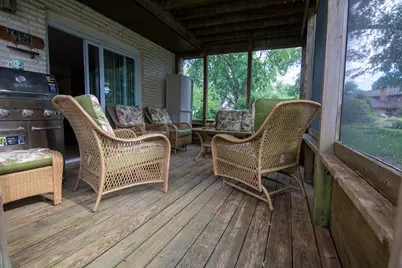 8408 Lakeside Drive, Downers Grove, IL 60516 - Photo 22