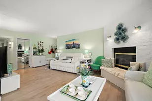 15703 Old Orchard Ct, Orland Park, IL 60462 - Photo 4