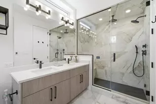 3250 N Racine Ave, Chicago, IL 60657 - Photo 18