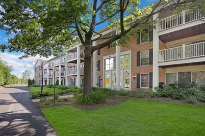 5500 Carriageway Drive #309, Rolling Meadows, IL 60008 - Photo 2