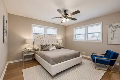 9539 Lorel Avenue, Skokie, IL 60077 - Photo 18