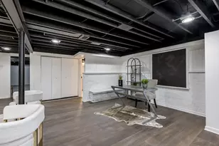 9539 Lorel Ave, Skokie, IL 60077 - Photo 22