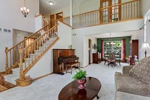 329 Millstream Ln, Oswego, IL 60543 - Photo 4
