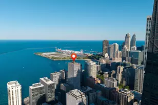 260 E Chestnut St, Chicago, IL 60611 - Photo 28