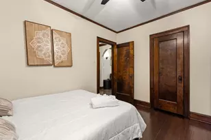 6029 N Austin Ave, Chicago, IL 60646 - Photo 32