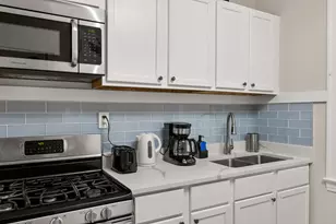 6029 N Austin Ave, Chicago, IL 60646 - Photo 26
