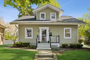 223 W Wilson St, Palatine, IL 60067 - Photo 1