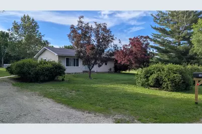 521 12th Street, Erie, IL 61250 - Photo 1