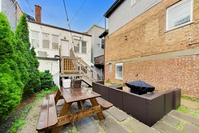 2441 W Augusta Boulevard, Chicago, IL 60622 - Photo 30