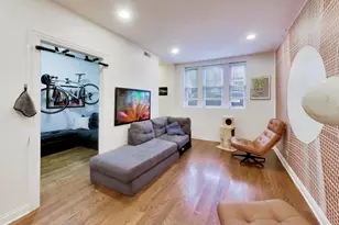2441 W Augusta Blvd, Chicago, IL 60622 - Photo 14