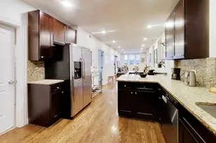 2441 W Augusta Blvd, Chicago, IL 60622 - Photo 10