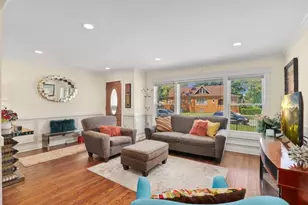 1001 W 102nd St, Chicago, IL 60643 - Photo 2