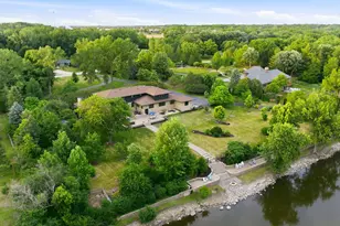 88 Riverwood Dr, Oswego, IL 60543 - Photo 10