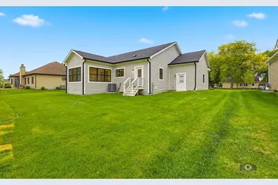 684 Schomer Road, Aurora, IL 60505 - Photo 24