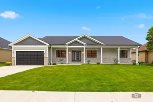 684 Schomer Rd, Aurora, IL 60505 - Photo 1
