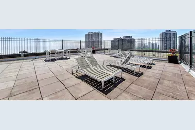 2930 N Sheridan Road #702, Chicago, IL 60657 - Photo 20