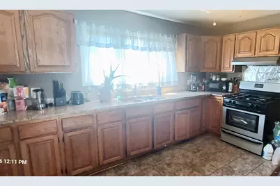 223 N Sumner Avenue, Aurora, IL 60505 - Photo 14