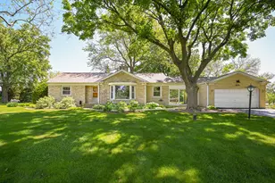 325 Lambert Rd, Glen Ellyn, IL 60137 - Photo 1
