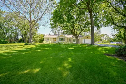 325 Lambert Road, Glen Ellyn, IL 60137 - Photo 4