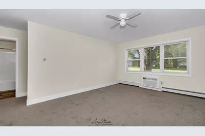 902 3rd Street #1, McHenry, IL 60050 - Photo 2