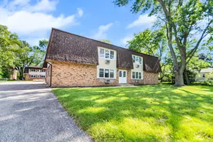 902 3rd St, McHenry, IL 60050 - Photo 1