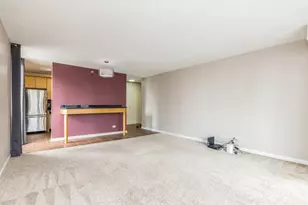 200 N Dearborn St, Chicago, IL 60601 - Photo 6