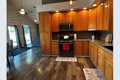 12795 Lawrence Road, Sterling, IL 61081 - Photo 18