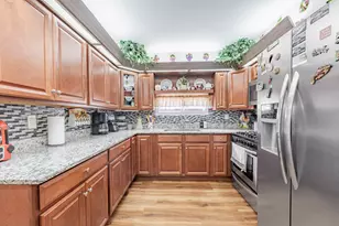 3739 Clinton Ave, Berwyn, IL 60402 - Photo 12