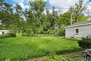 486 St Marys Pkwy, Buffalo Grove, IL 60089 - Photo 18