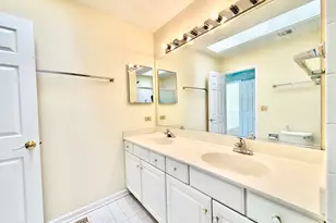 1329 Newport St, Mundelein, IL 60060 - Photo 14