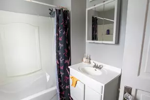 265 Slade Ave, Elgin, IL 60120 - Photo 20