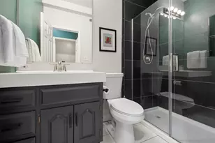 [Address not provided], Chicago, IL 60643 - Photo 18