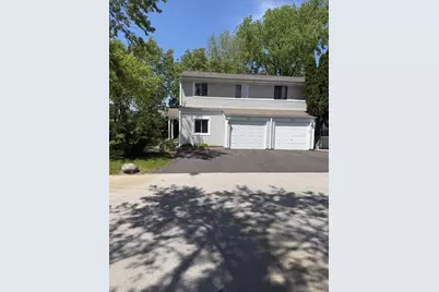 606 Bridgeport Place, Wheeling, IL 60090 - Photo 1