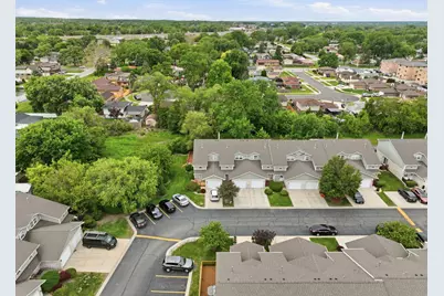 8220 Daniel Drive, Justice, IL 60458 - Photo 24