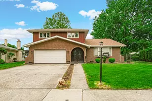 9120 S Keeler Ave, Oak Lawn, IL 60453 - Photo 2