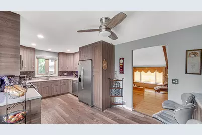 9120 S Keeler Avenue, Oak Lawn, IL 60453 - Photo 8