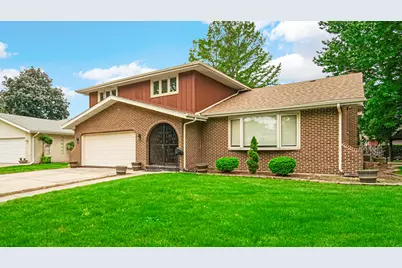 9120 S Keeler Avenue, Oak Lawn, IL 60453 - Photo 1