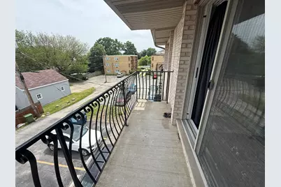 9533 Minnick Avenue #3E, Oak Lawn, IL 60453 - Photo 12