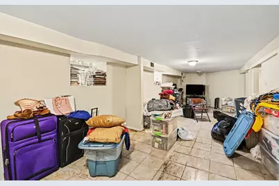 850 N Keystone Avenue, Chicago, IL 60651 - Photo 20
