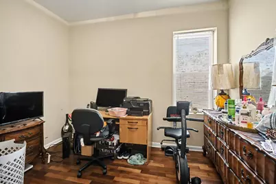 850 N Keystone Avenue, Chicago, IL 60651 - Photo 18