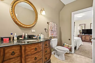 850 N Keystone Avenue, Chicago, IL 60651 - Photo 14