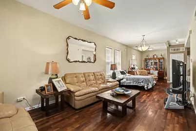 850 N Keystone Avenue, Chicago, IL 60651 - Photo 4