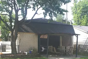 9117 Grant Ave, Brookfield, IL 60513 - Photo 2